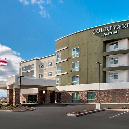 Courtyard By Marriott Schenectady At Mohawk Harbor Hotel Exterior foto