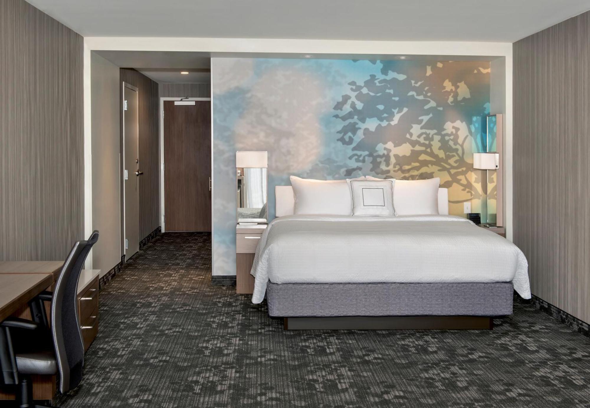 Courtyard By Marriott Schenectady At Mohawk Harbor Hotel Exterior foto