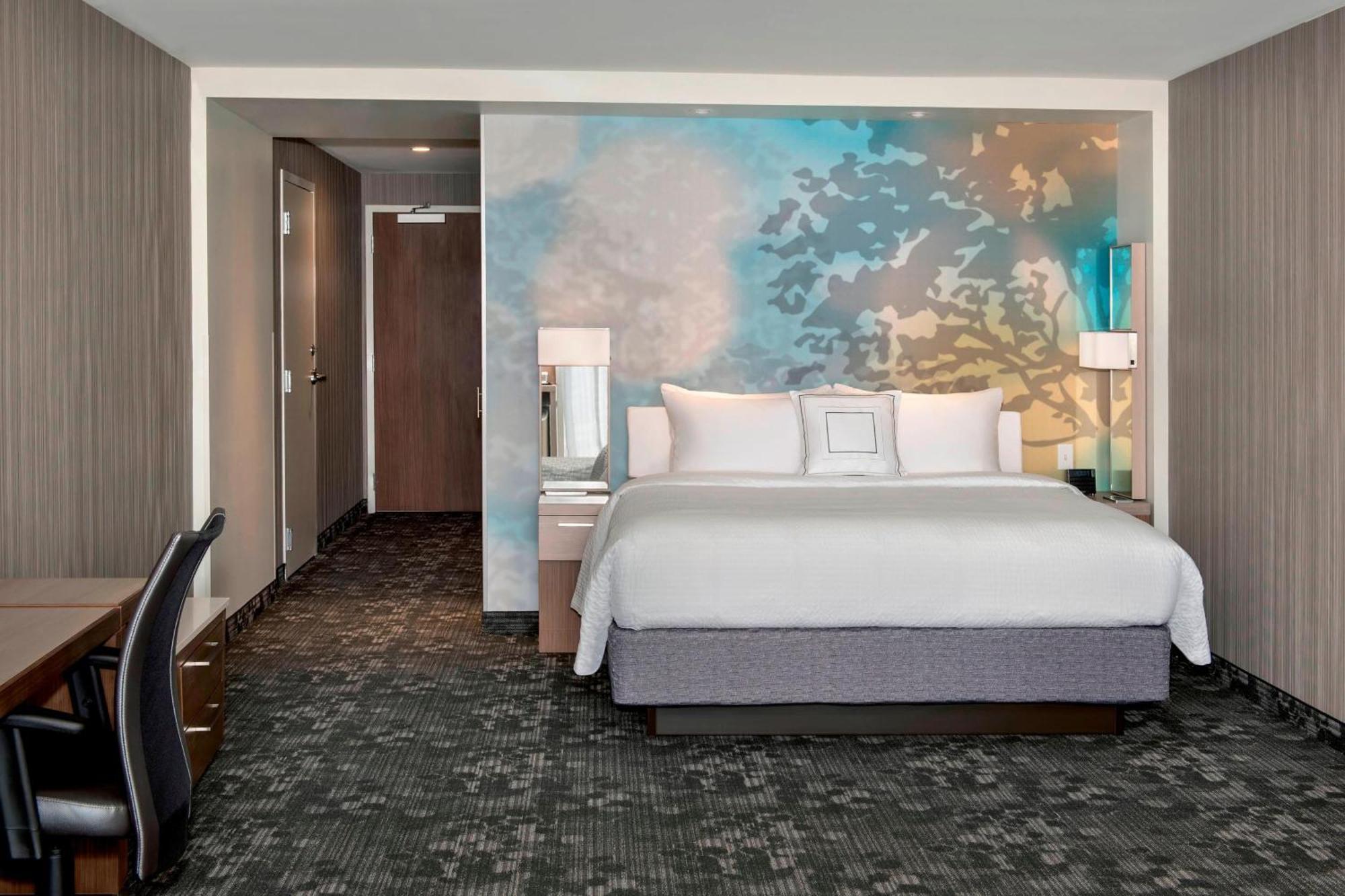 Courtyard By Marriott Schenectady At Mohawk Harbor Hotel Exterior foto